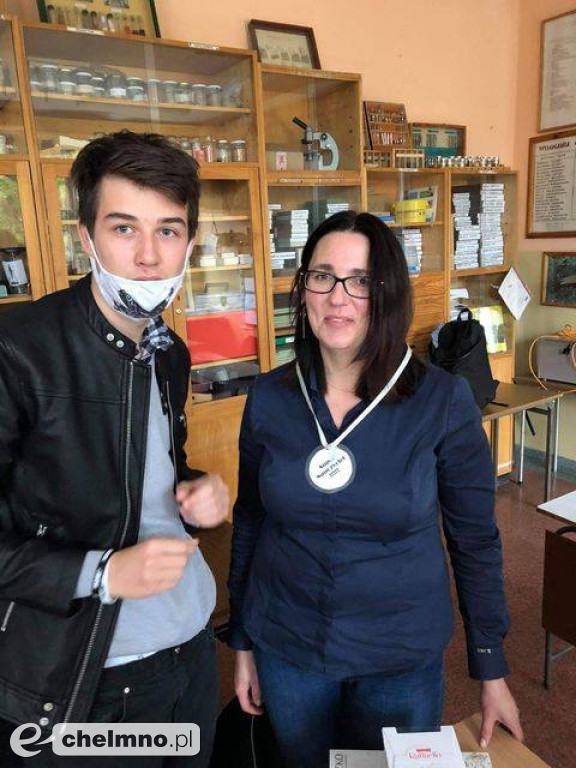 Sympatyczne medale z okazji Dnia Nauczyciela