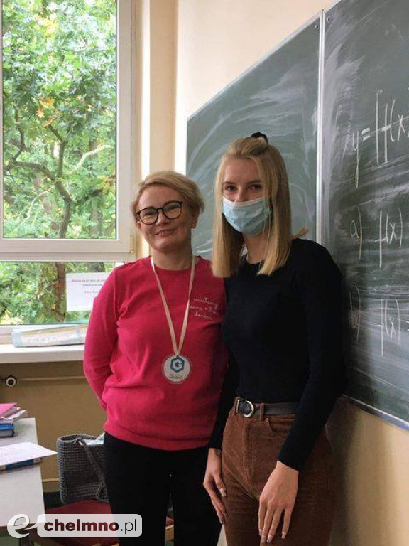 Sympatyczne medale z okazji Dnia Nauczyciela