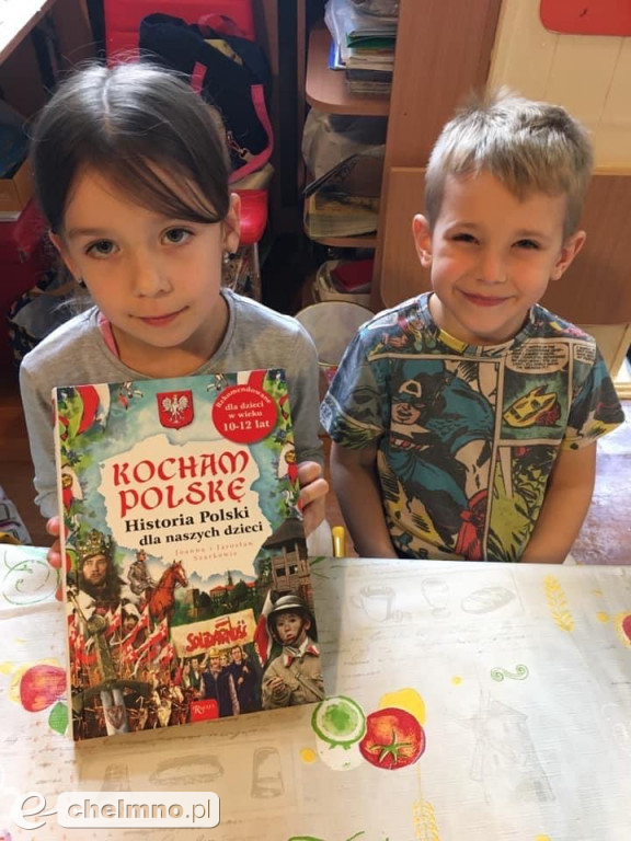 Migawki z życia przedszkolaków w Calineczce