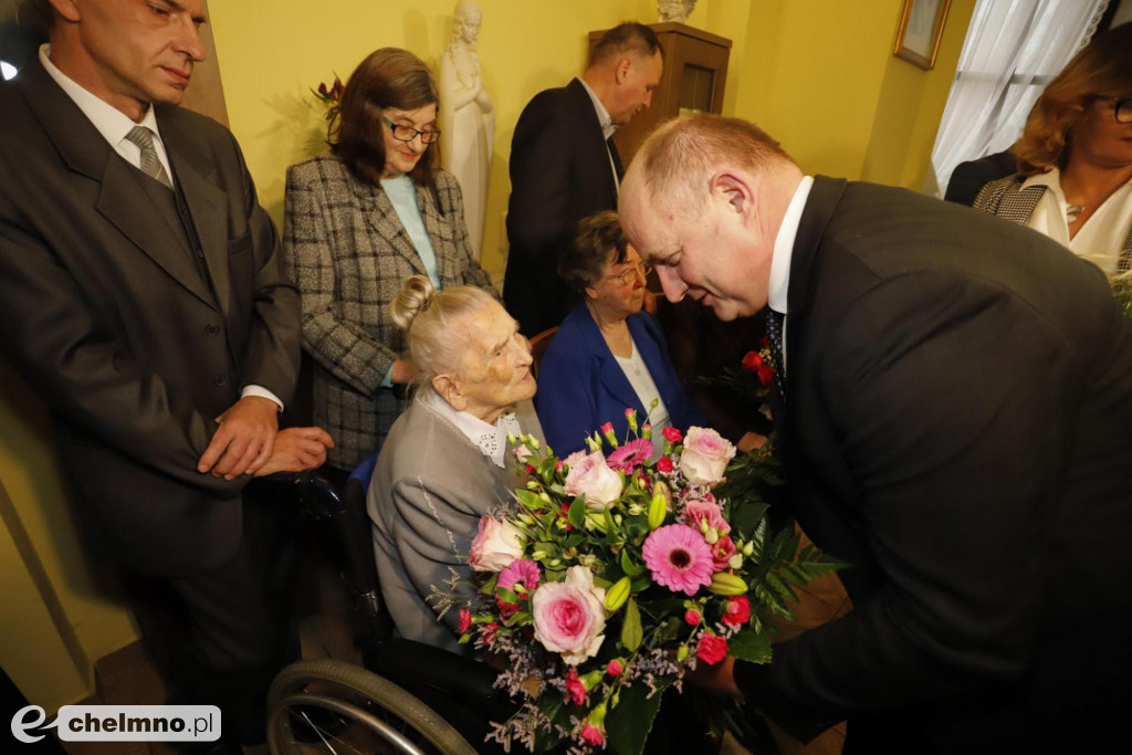 Pamiętamy o najstarszych mieszkańcach regionu