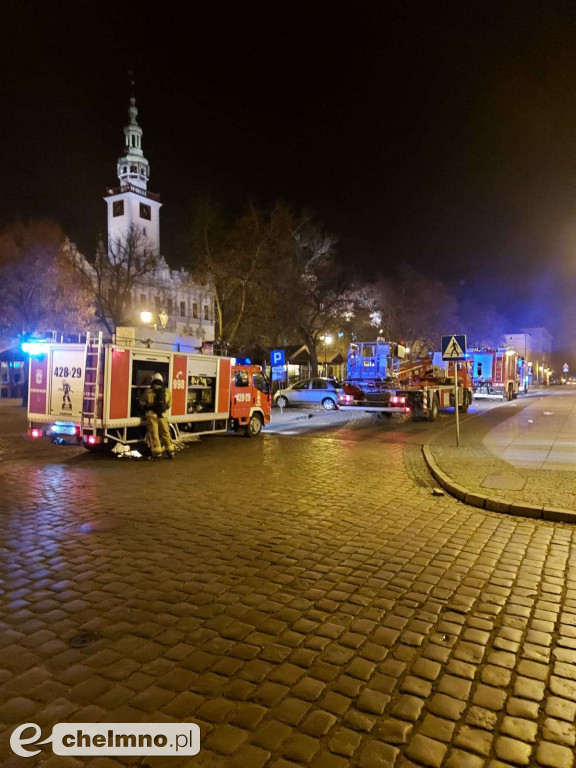 Dzisiejszy pożar w kamienicy przy Rynku