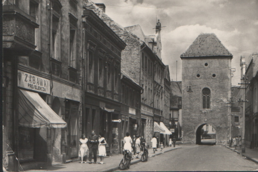 Urocze pocztówki ze zbiorów MZCh