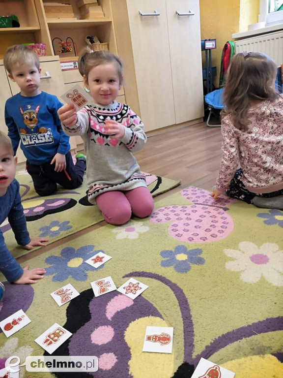 Pierwsze przygotowania do Świąt u Brzdąców