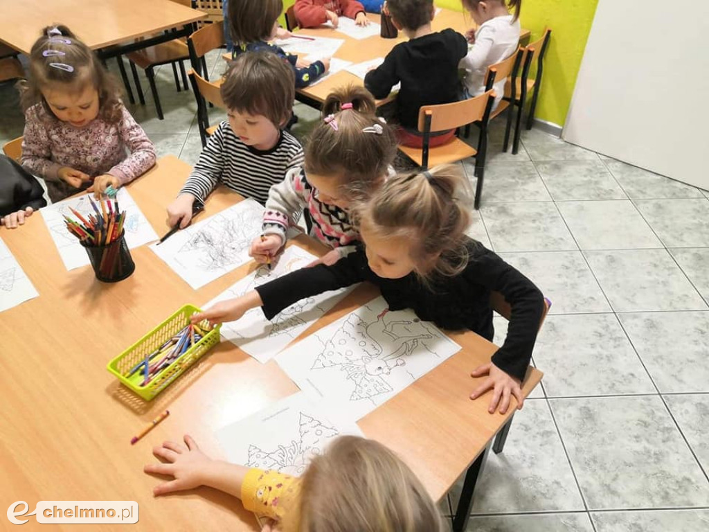 Pierwsze przygotowania do Świąt u Brzdąców
