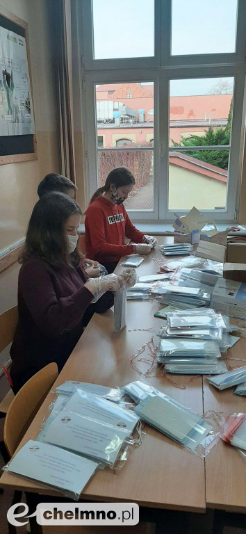 ZS nr 2 przygotowało akcję #dzielimy się dobrem