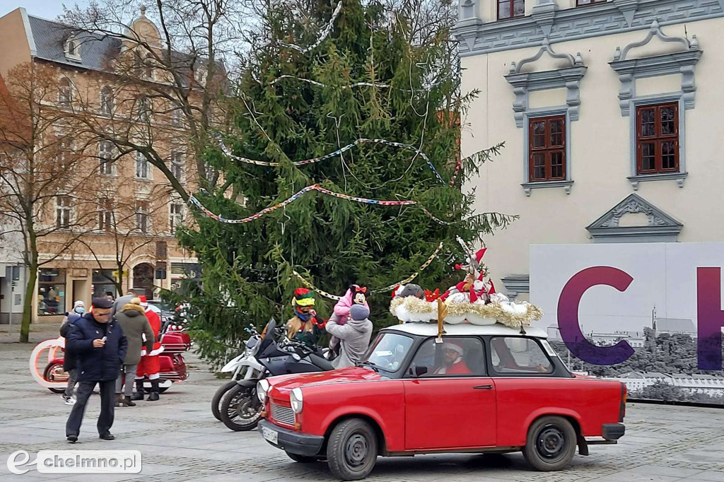 Zmotoryzowany Mikołaj na Chełmińskim Rynku