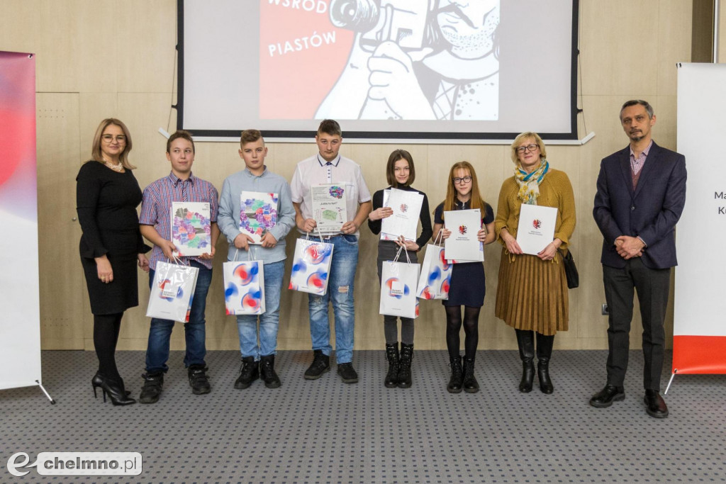 Rozstrzygnięty konkurs: Z kamerą wśród Piastów