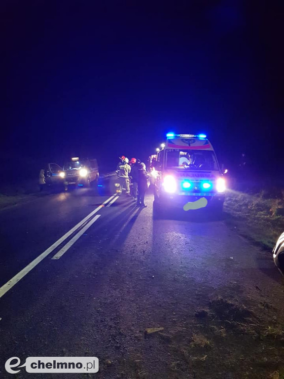 Dachowanie w Raciniewie. Kobieta przetransportowana do szpitala