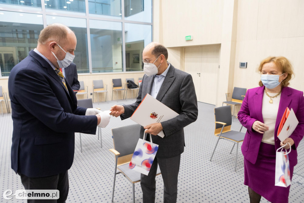Podziękowania dla pracowników przechodzących na emeryturę