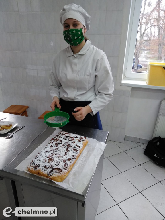 Uczniowie z Grubna na zajęciach praktycznych