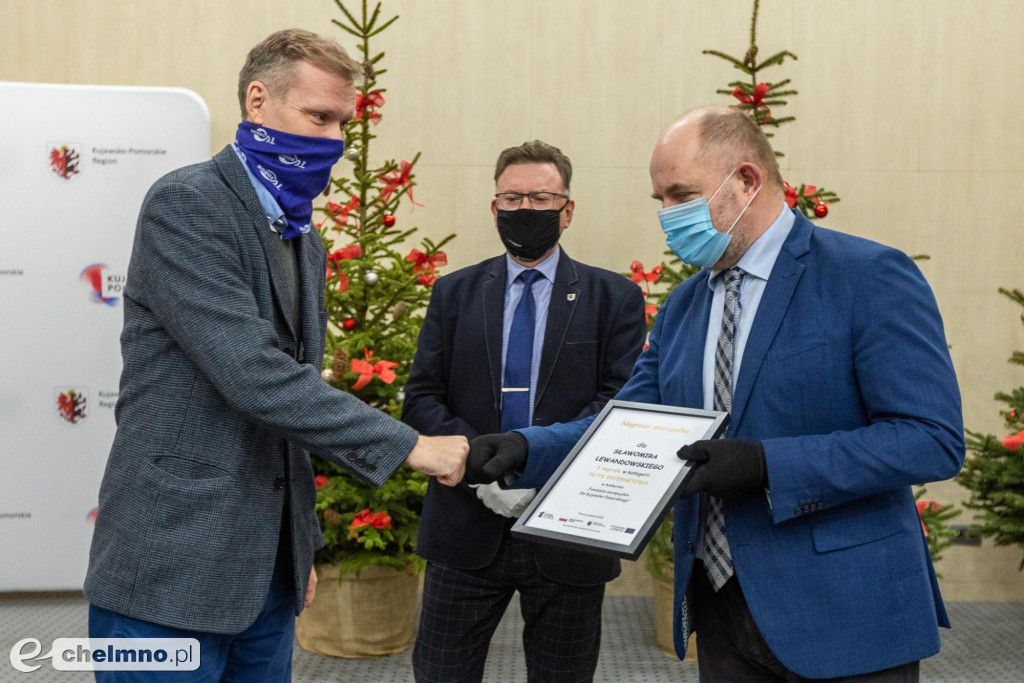Dziennikarze z nagrodami