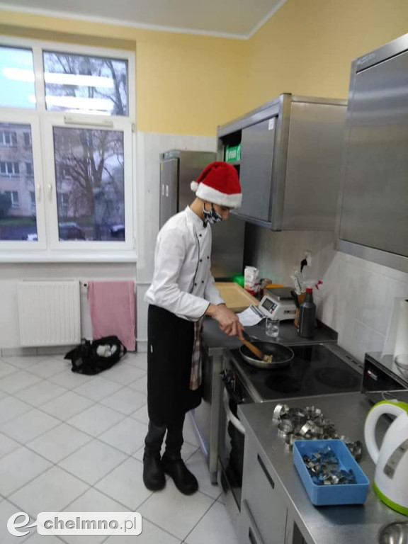 W pracowniach gastronomicznych w Grubnie dzieje się