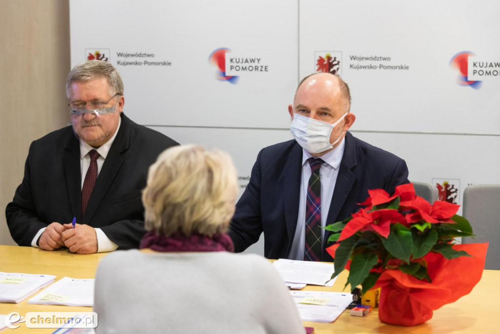 Pierwsze umowy o wsparcie dla gastro i fit podpisane