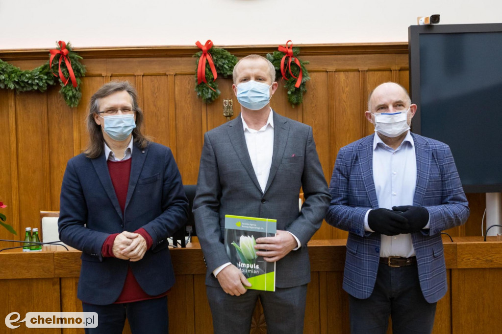 Mikrogranty na 30 milionów
