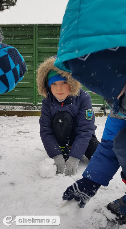 Przedszkolaki z Brzdąca w zimowym nastroju
