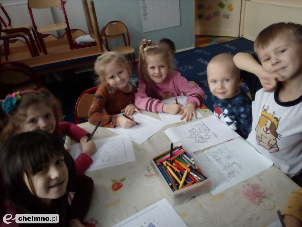 Przedszkolaki z Calineczki witają w Nowym Roku