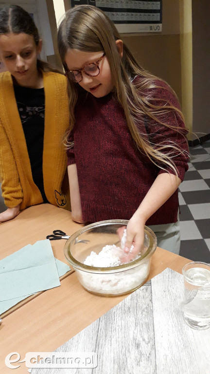 Ciekawe zajęcia międzyszkolnej grupy eksperymentalnej z chemii