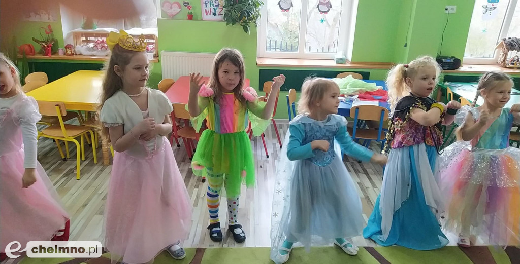 Bal karnawałowy w Tęczowym Zakątku