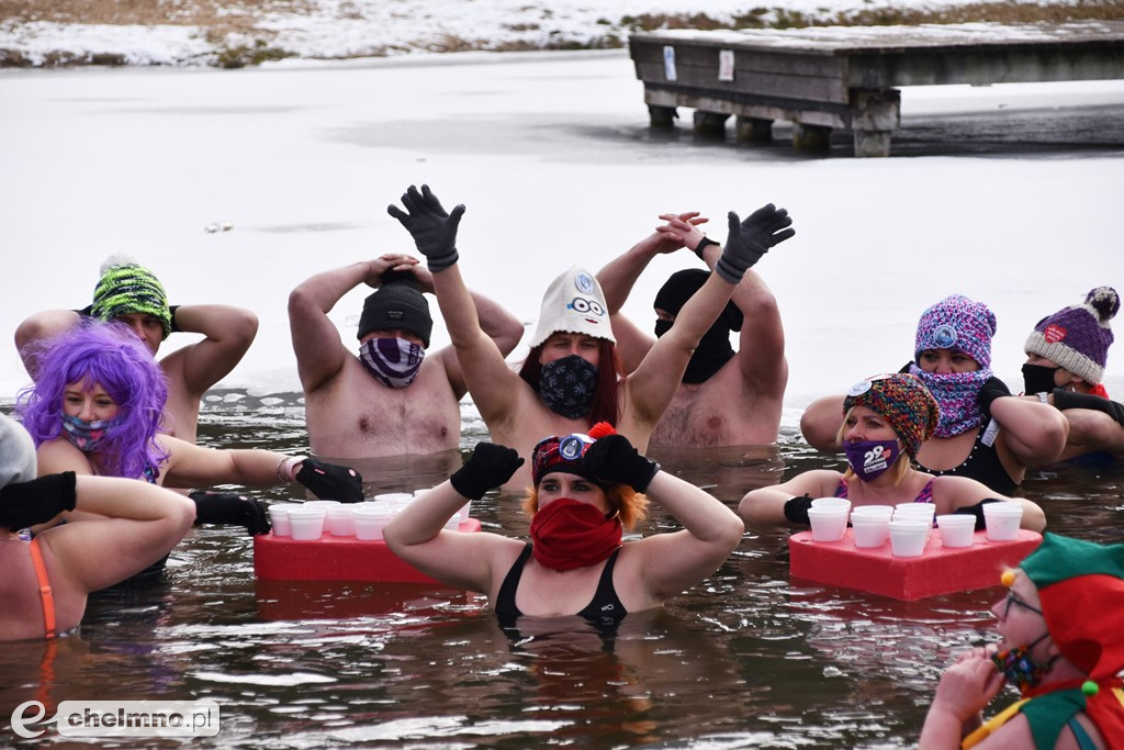 Morsowanie i pomaganie nad Jeziorem