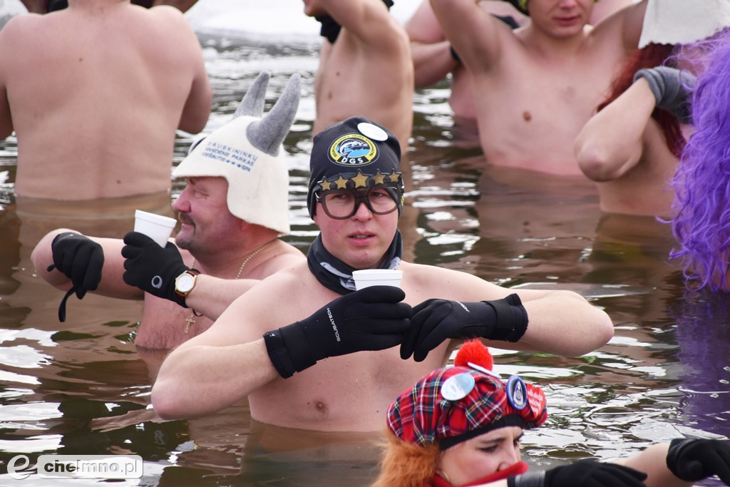 Morsowanie i pomaganie nad Jeziorem