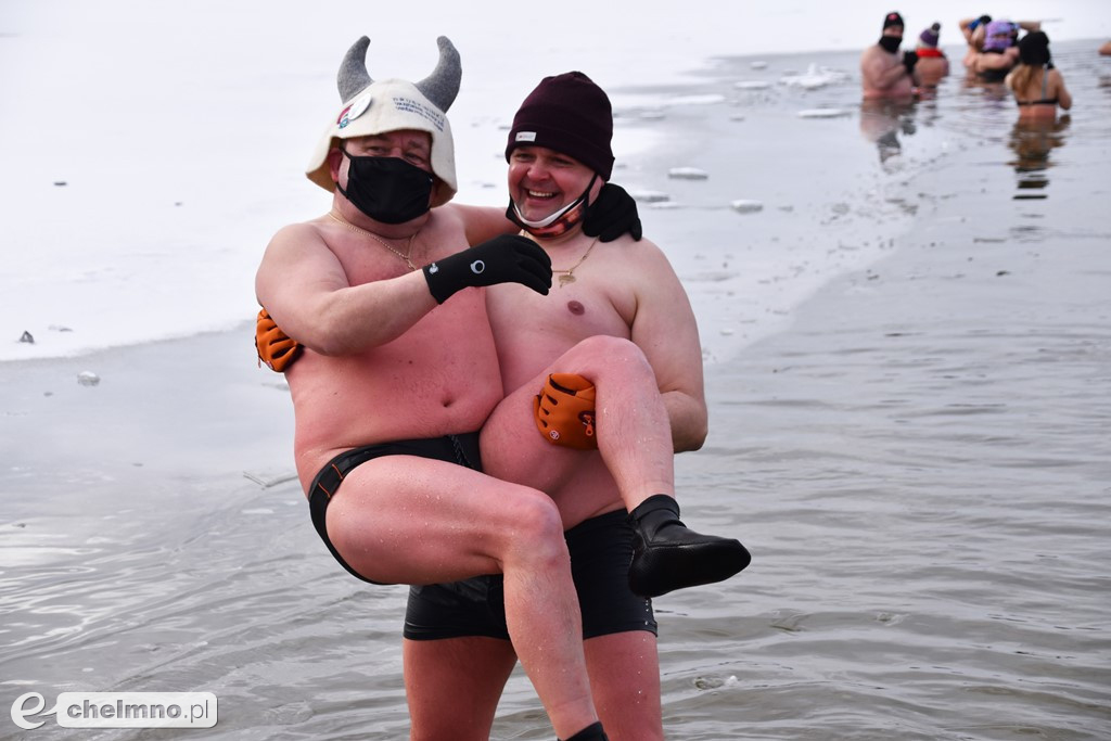 Morsowanie i pomaganie nad Jeziorem