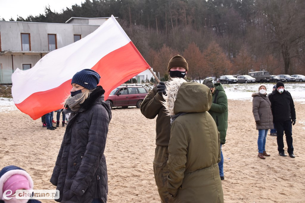 Morsowanie i pomaganie nad Jeziorem