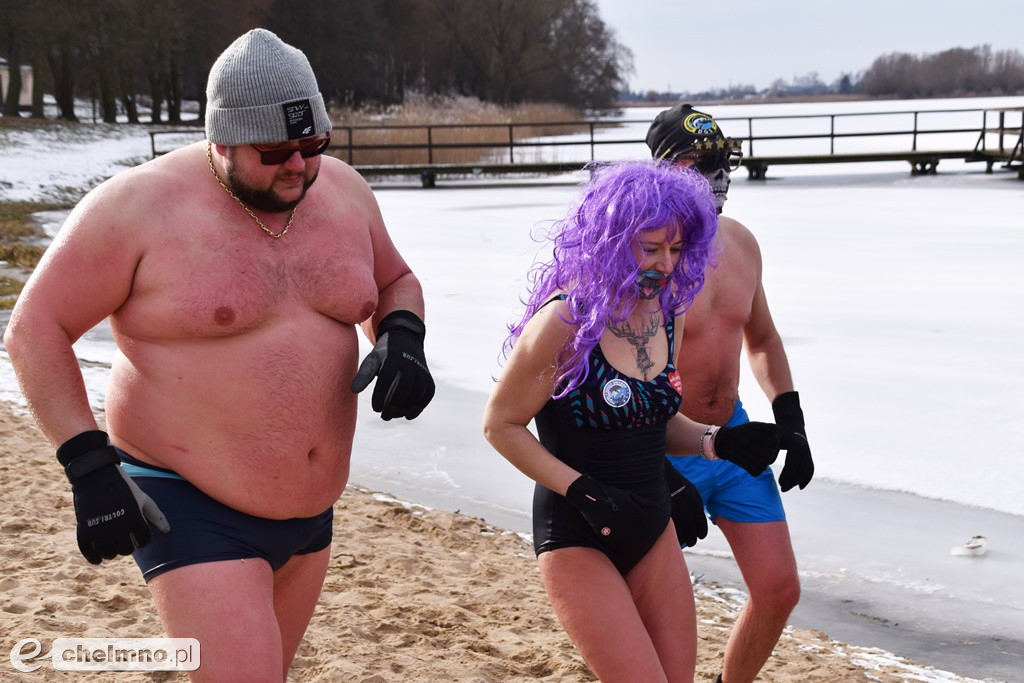 Morsowanie i pomaganie nad Jeziorem