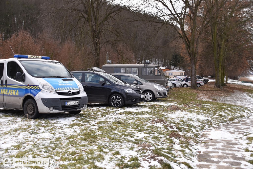 Morsowanie i pomaganie nad Jeziorem