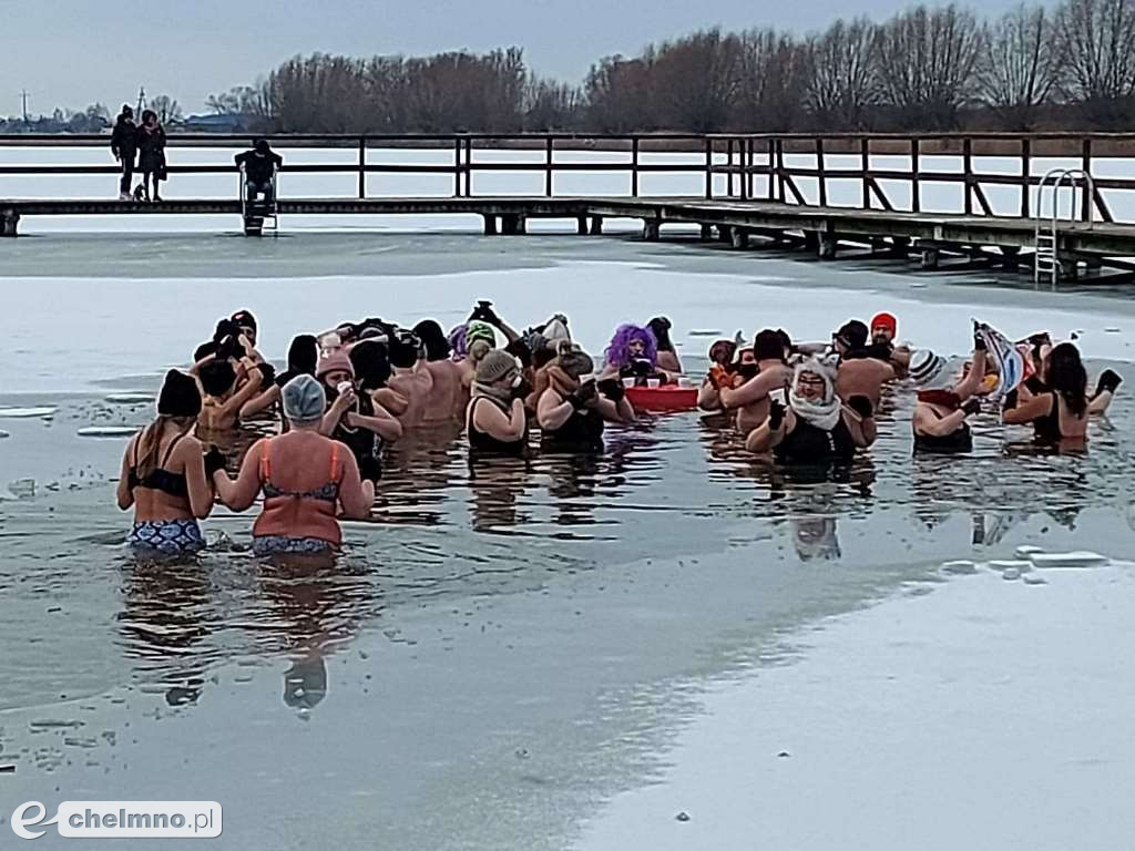 Morsowanie i pomaganie nad Jeziorem