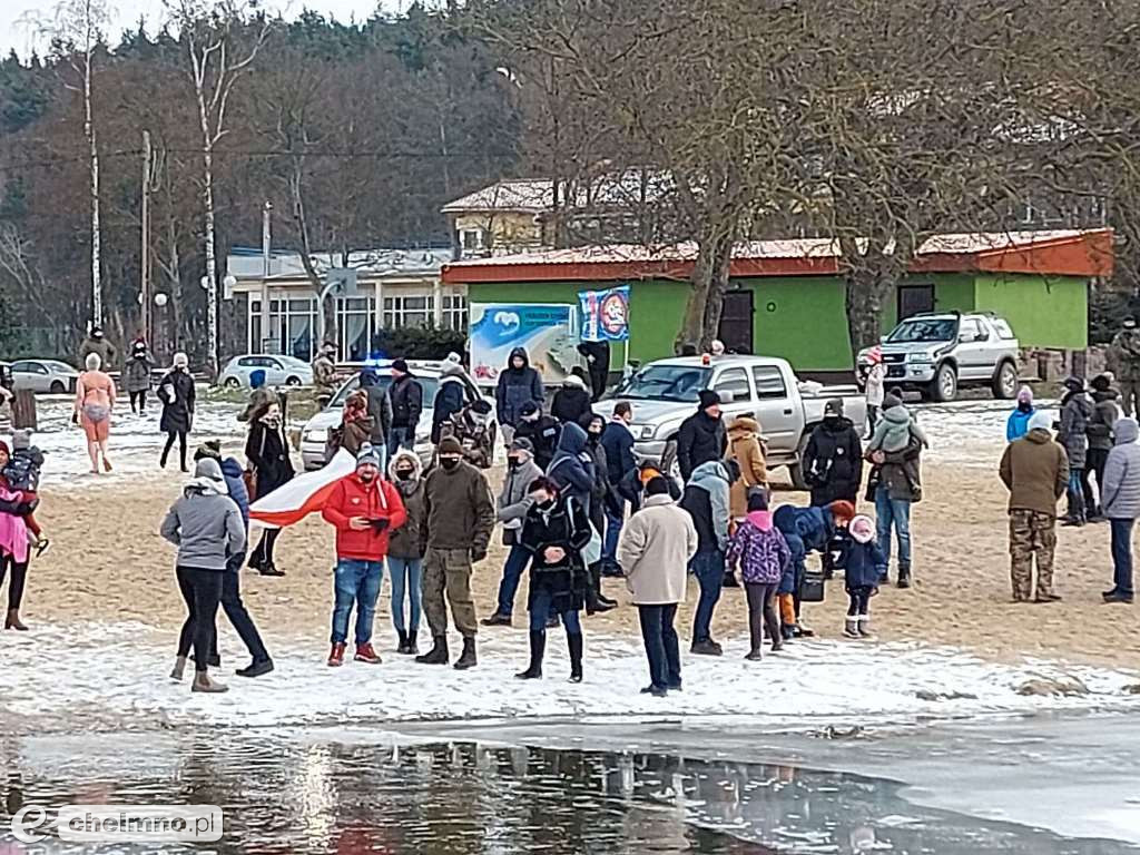 Morsowanie i pomaganie nad Jeziorem