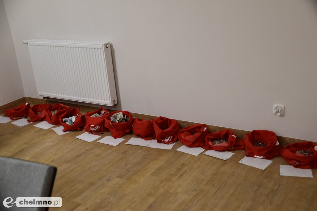 Trwa wielkie liczenie funduszy zebranych na WOŚP