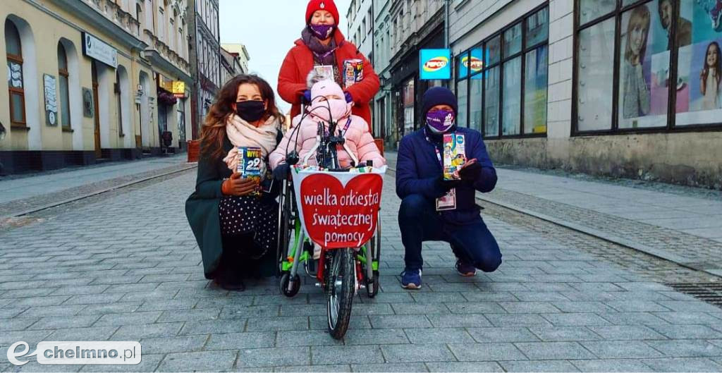 Piękny gest! Podarowała wylicytowane serduszko
