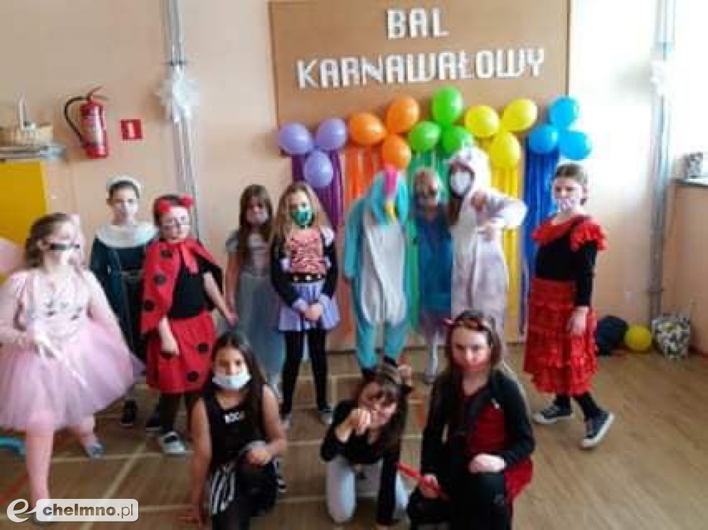 Barwny i wesoły Bal Karnawałowy w Katoliku