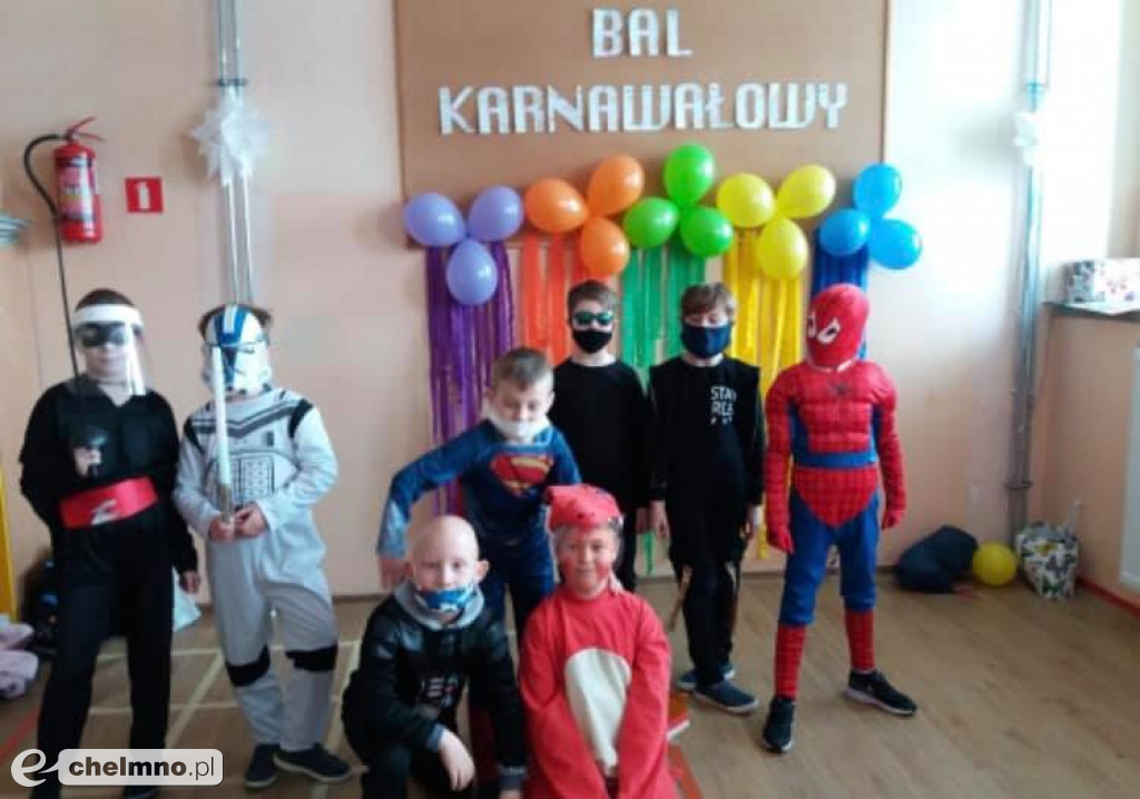 Barwny i wesoły Bal Karnawałowy w Katoliku