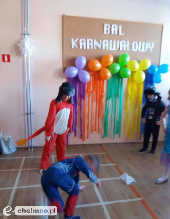 Barwny i wesoły Bal Karnawałowy w Katoliku