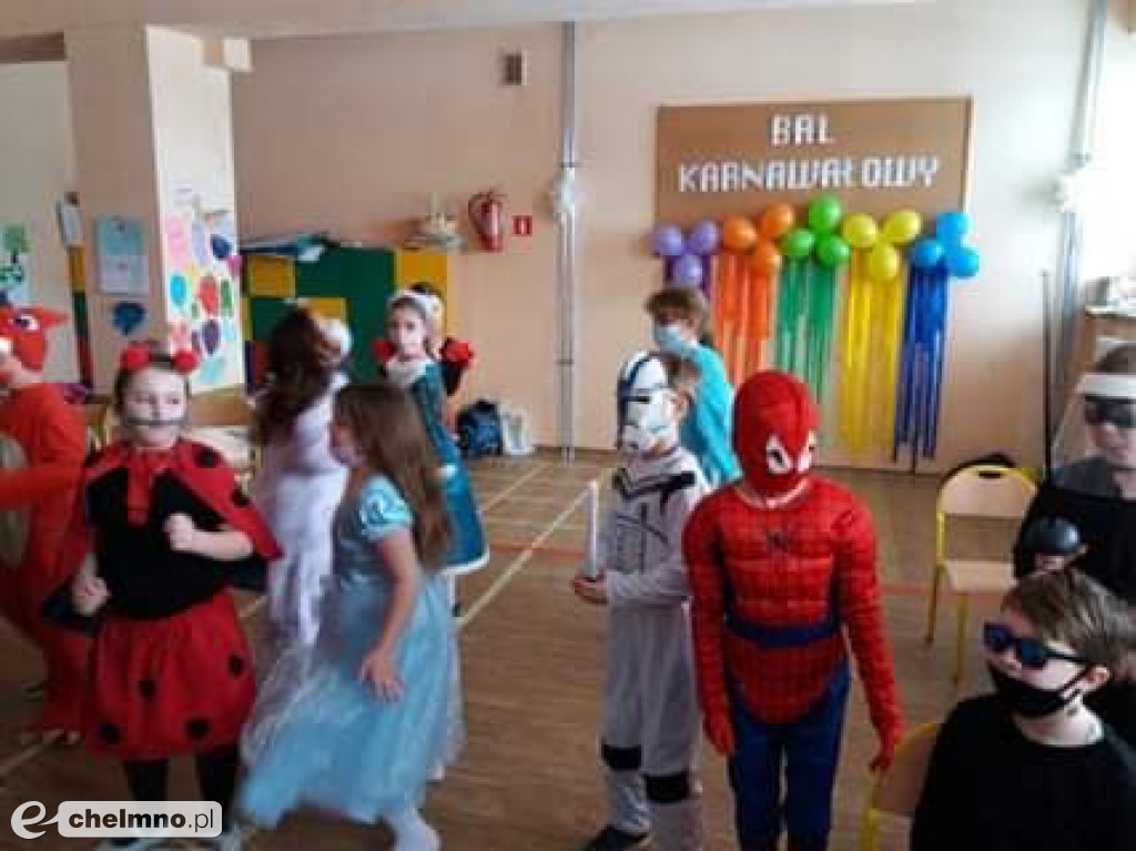 Barwny i wesoły Bal Karnawałowy w Katoliku