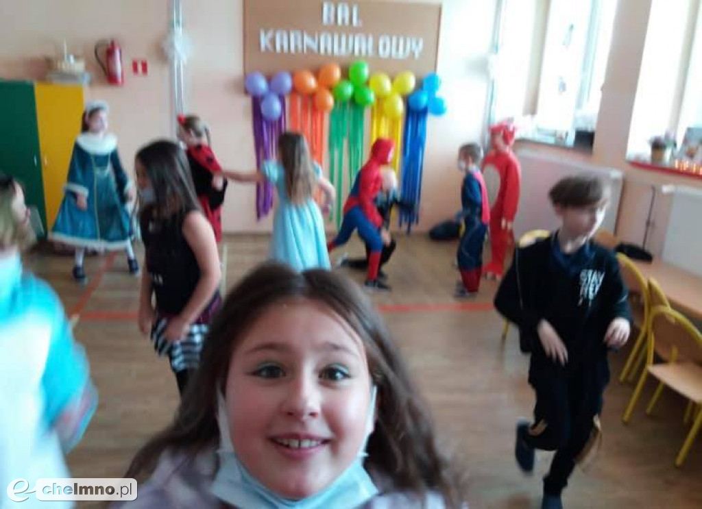 Barwny i wesoły Bal Karnawałowy w Katoliku
