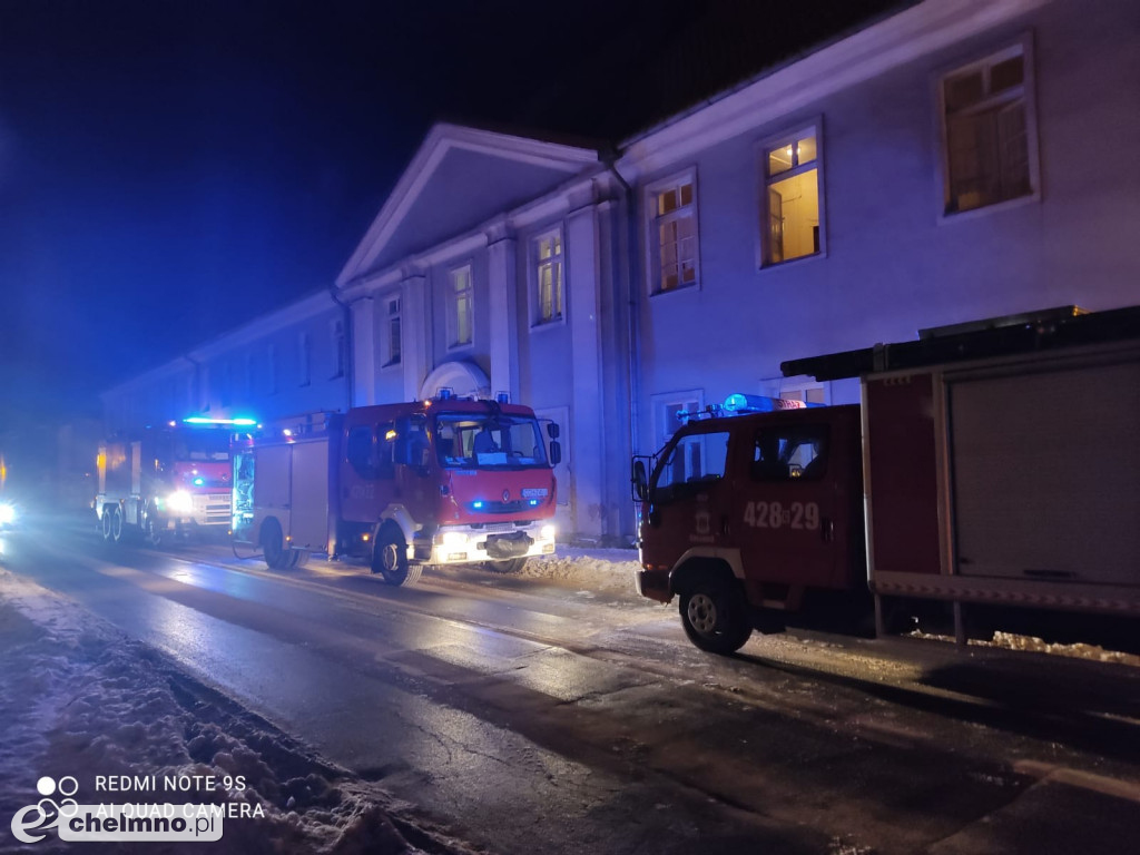 7 osób ewakuowanych z zadymionej kamienicy przy ul. 22 Stycznia