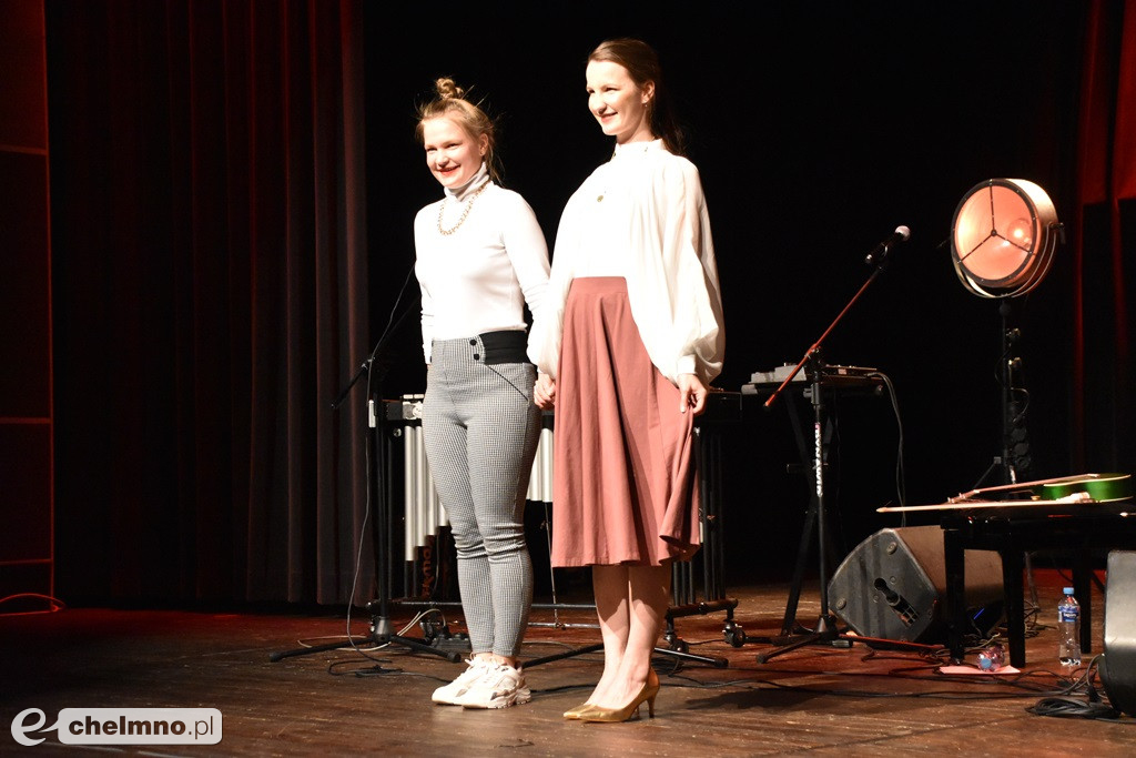 Siostry Kępisty wystąpiły wczoraj w Rondzie