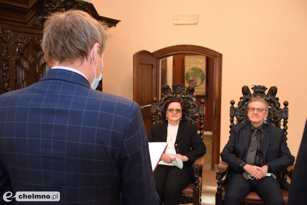 Medale Prezydenta dla trzech Par Małżeńskich