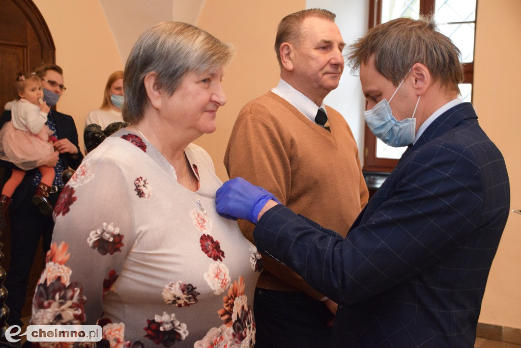 Medale Prezydenta dla trzech Par Małżeńskich