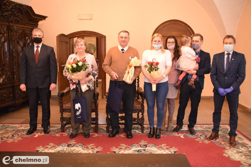 Medale Prezydenta dla trzech Par Małżeńskich