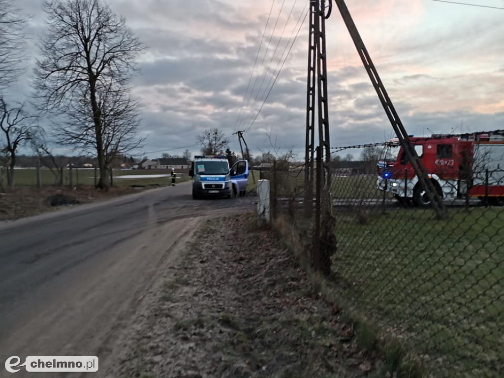 Słup energetyczny stwarzał zagrożenie na drodze