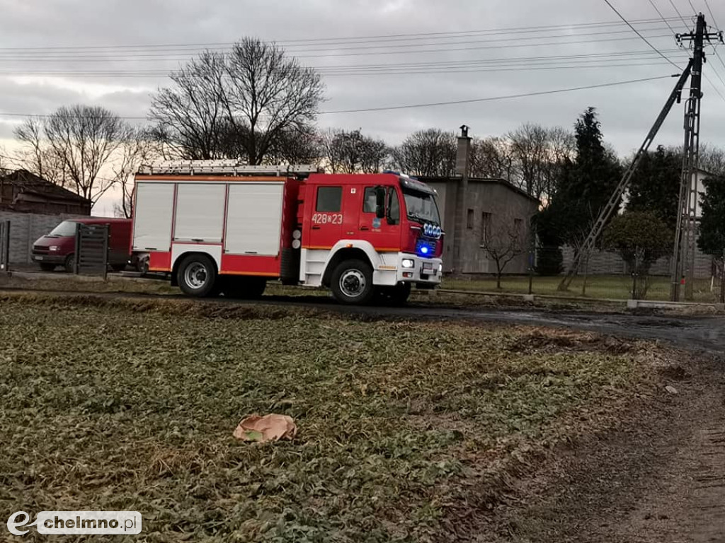 Słup energetyczny stwarzał zagrożenie na drodze