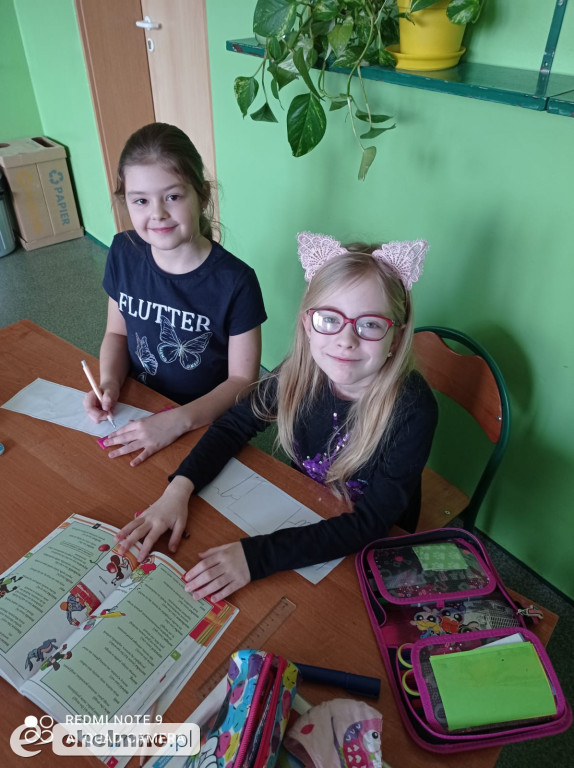  Zabawy z kolorową ortografią w Czwórce