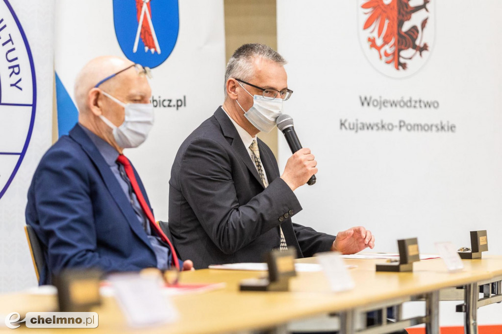 Przeszłość buduje naszą tożsamość i przyszłość