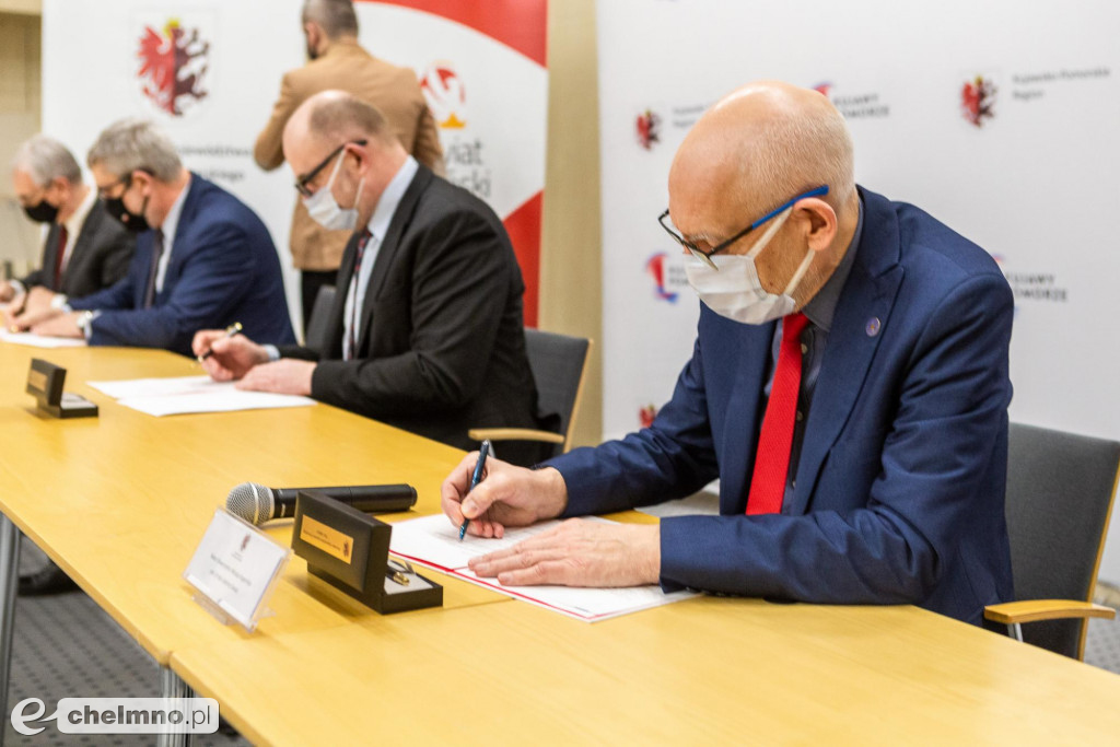 Przeszłość buduje naszą tożsamość i przyszłość