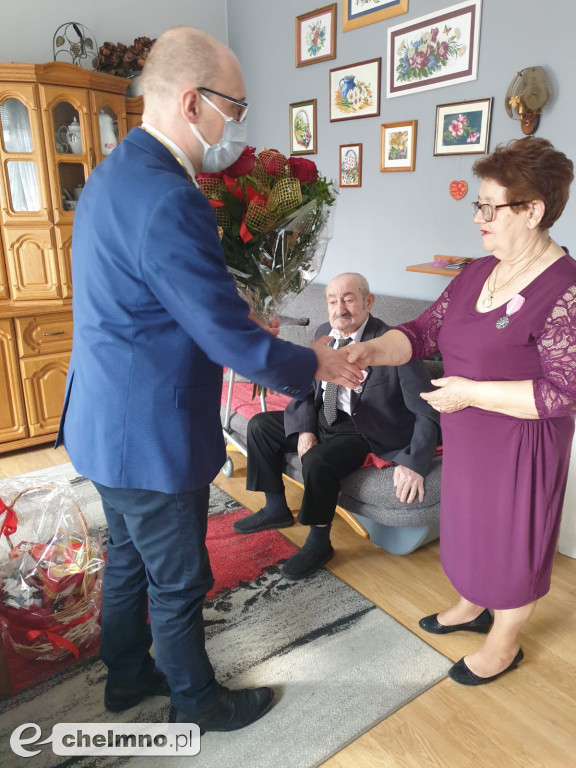 Otrzymali jubileuszowe medale na złote gody