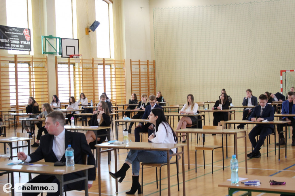 Zespół Szkól nr 2 życzy swoim maturzystom powodzenia