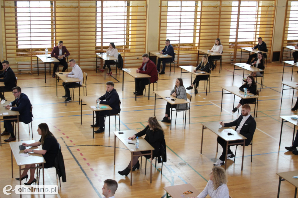 Zespół Szkól nr 2 życzy swoim maturzystom powodzenia